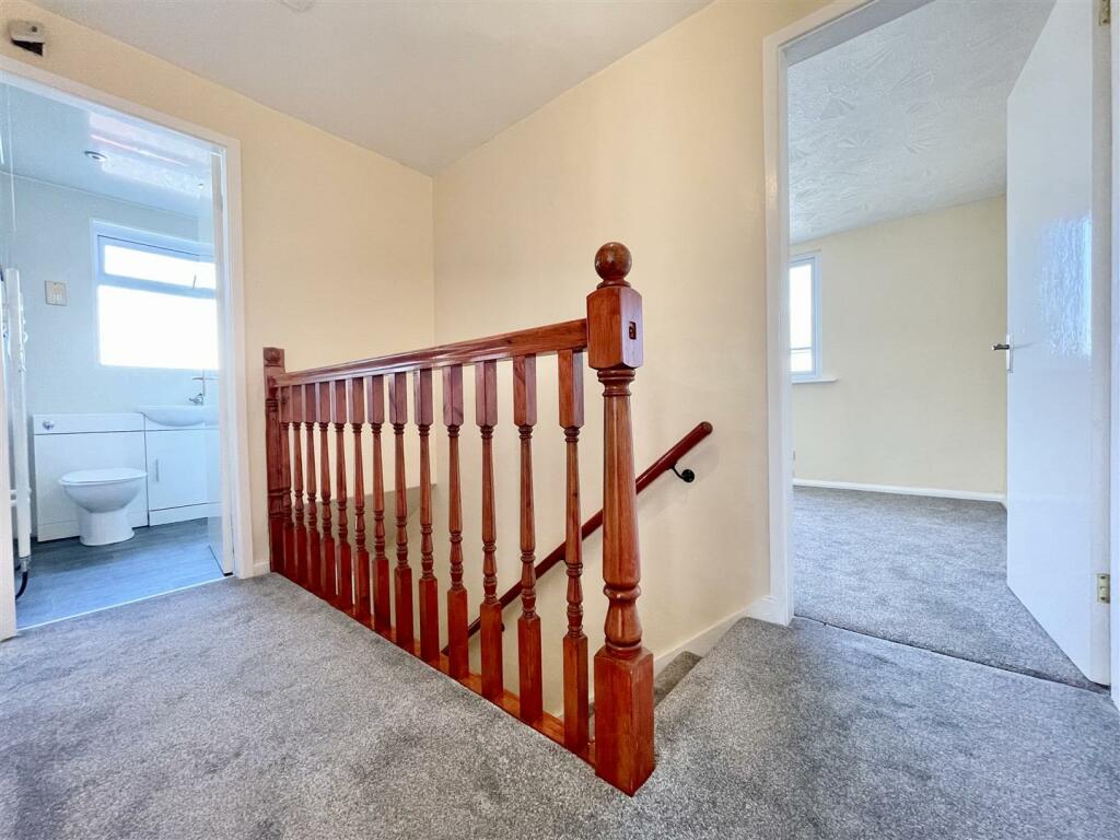 Additional image 8 of Hillcrest Road, Thornton, Bradford