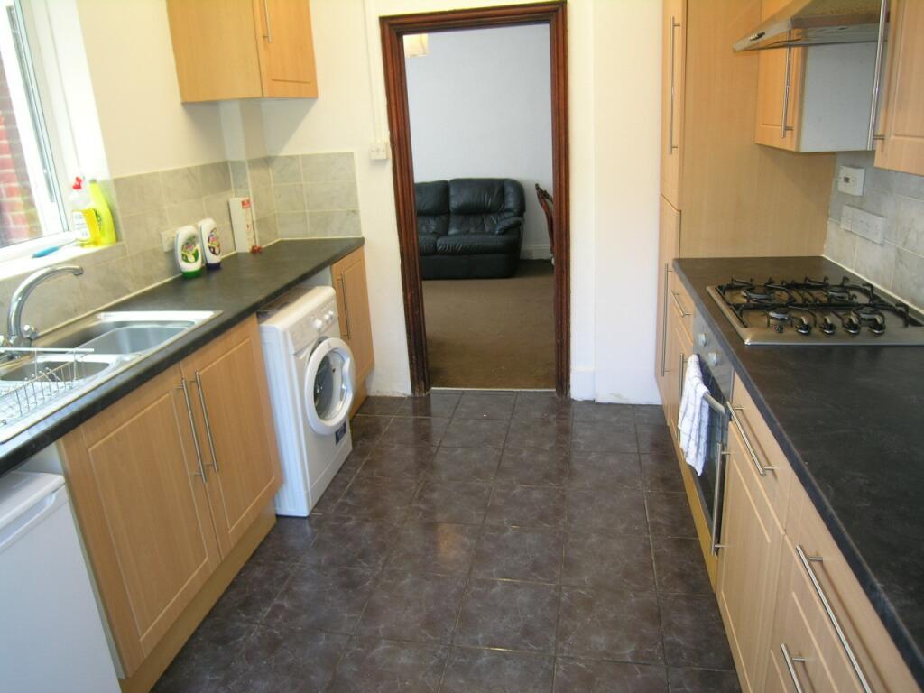 Additional image 5 of 4 bedroom Detached House in Charminster