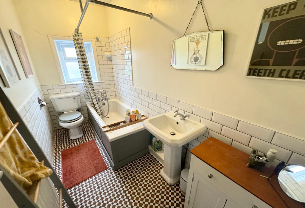 Additional image 8 of Clifton Place, Shipley, West Yorkshire