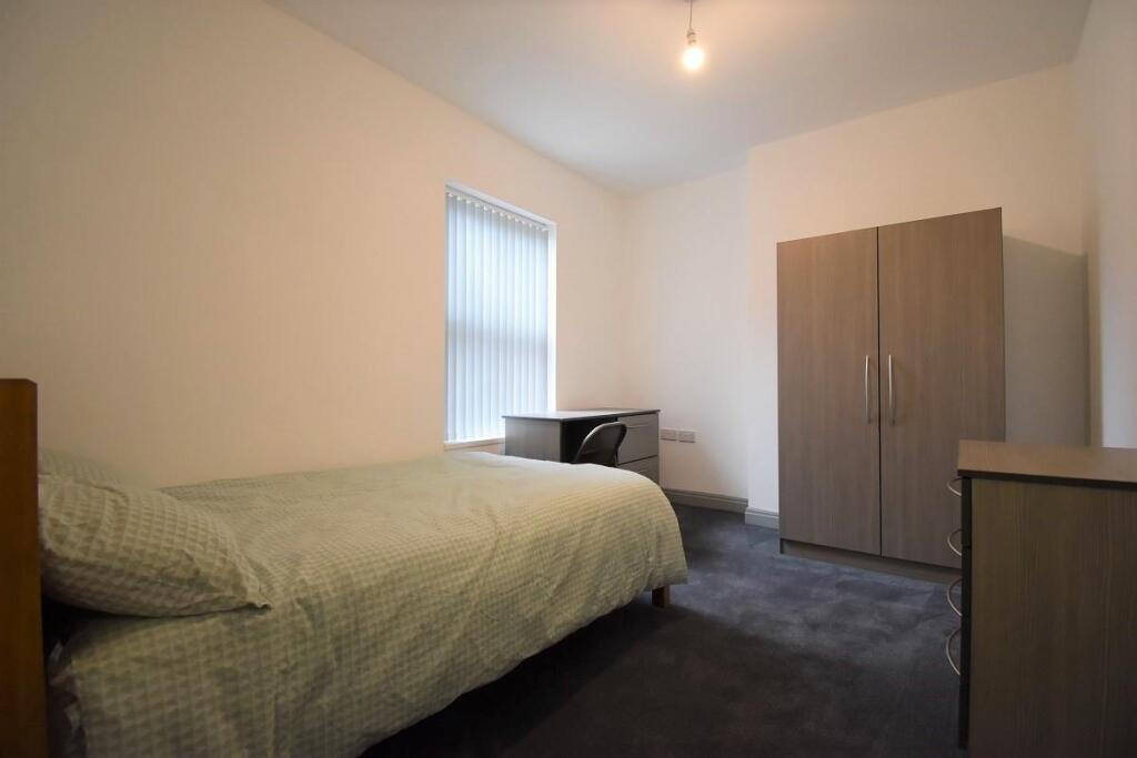 Additional image 10 of Raddlebarn Road Selly Oak  B29 6HJ