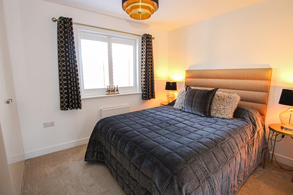 Additional image 17 of King James Close, Fordham