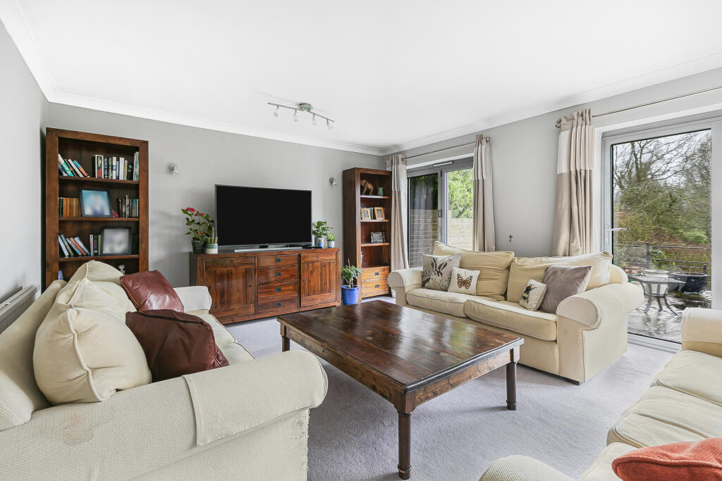 Additional image 7 of The Grove, Brookmans Park, AL9 7RN