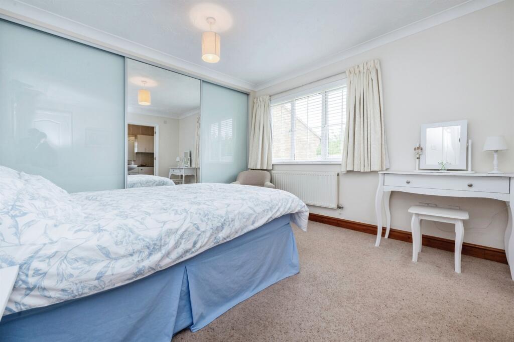 Additional image 4 of Docwra Road, Papworth Everard, Cambridge