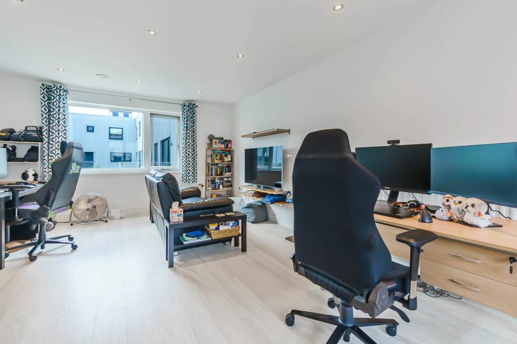 Additional image 3 of Dobson Way, Trumpington, CB2