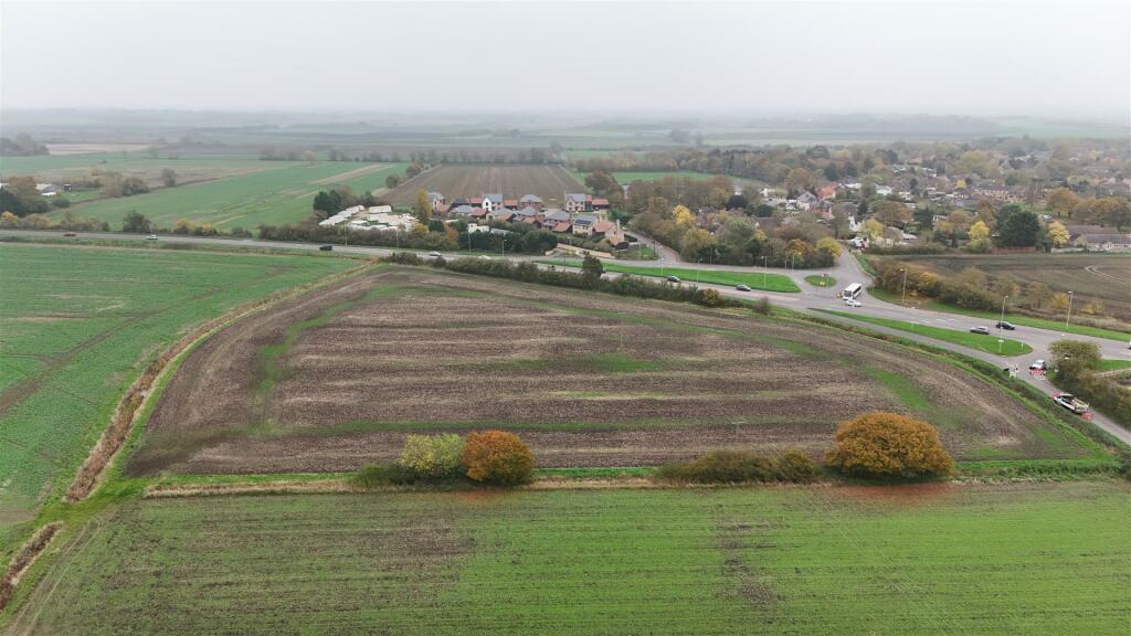 Additional image 2 of Ely