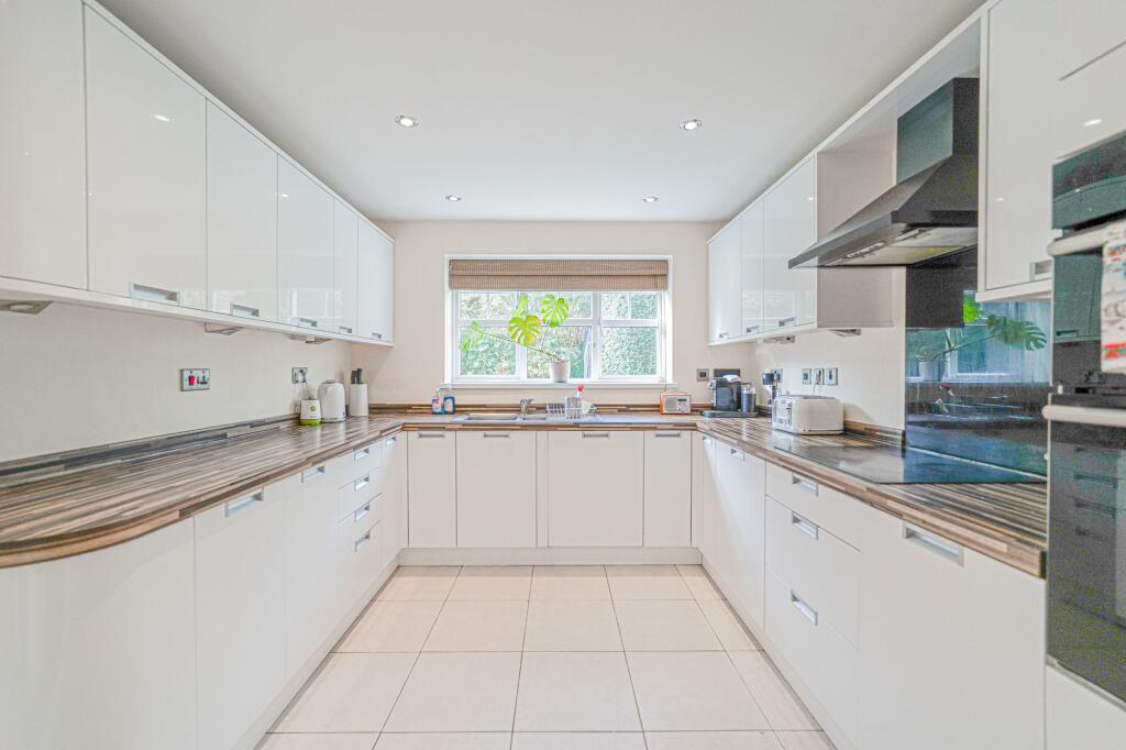 Additional image 5 of Glendon Way, Dorridge, B93