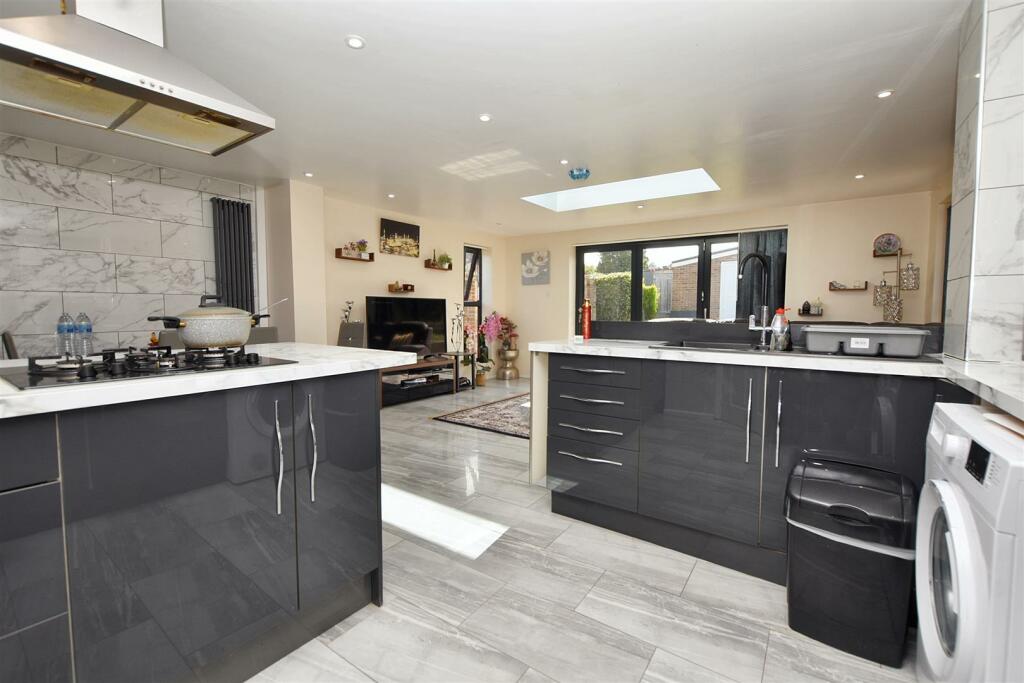 Additional image 4 of Kings Drive, Eastbourne