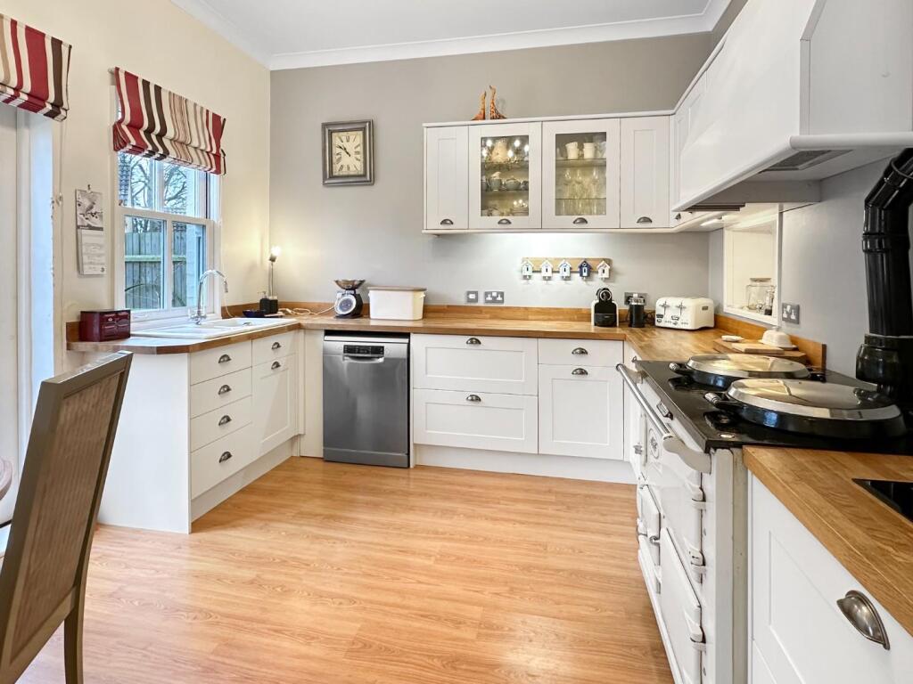 Additional image 8 of London Road, Stapleford