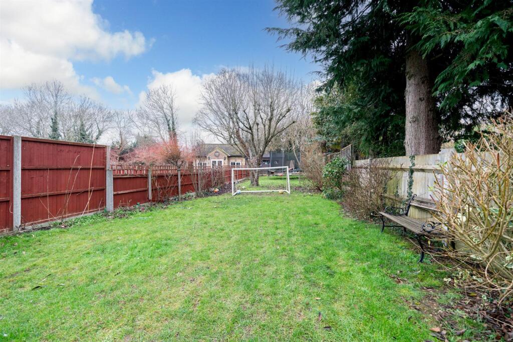 Additional image 33 of Hedley Road, St. Albans