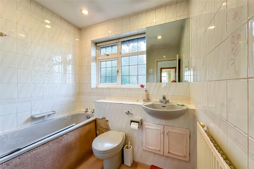 Additional image 12 of Ardens Way, St. Albans, Hertfordshire, AL4