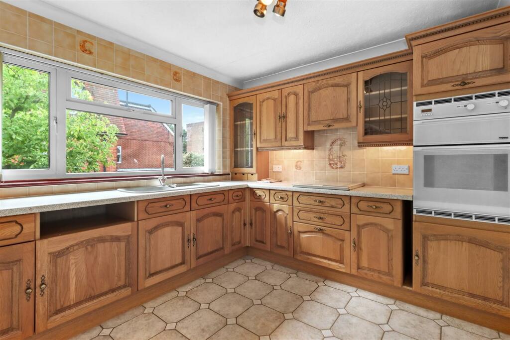 Additional image 9 of Mill Gap Road, Upperton, Eastbourne