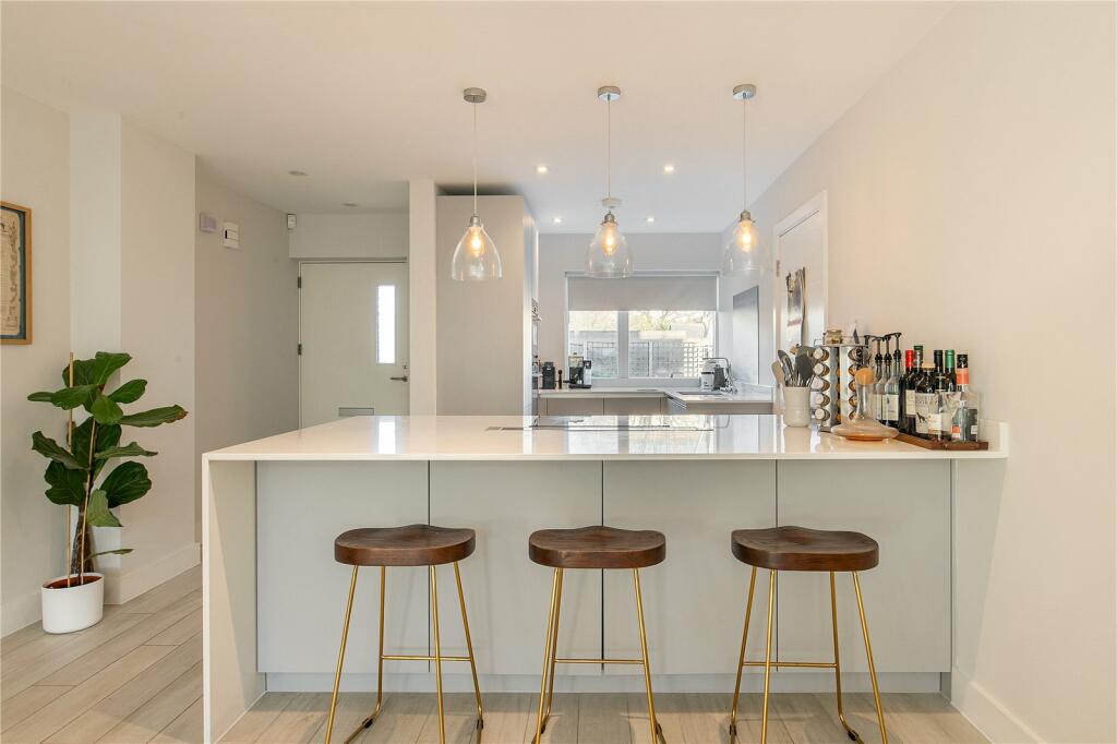 Additional image 2 of Westbrook Place, Cambridge, Cambridgeshire, CB4