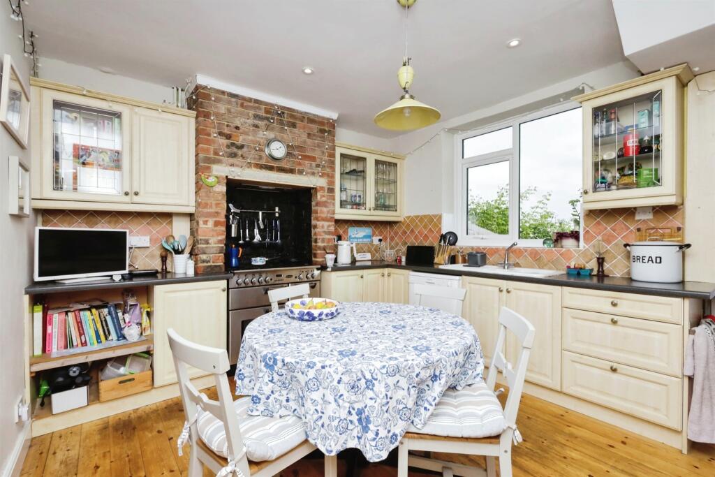 Additional image 16 of Hurst Road, Eastbourne