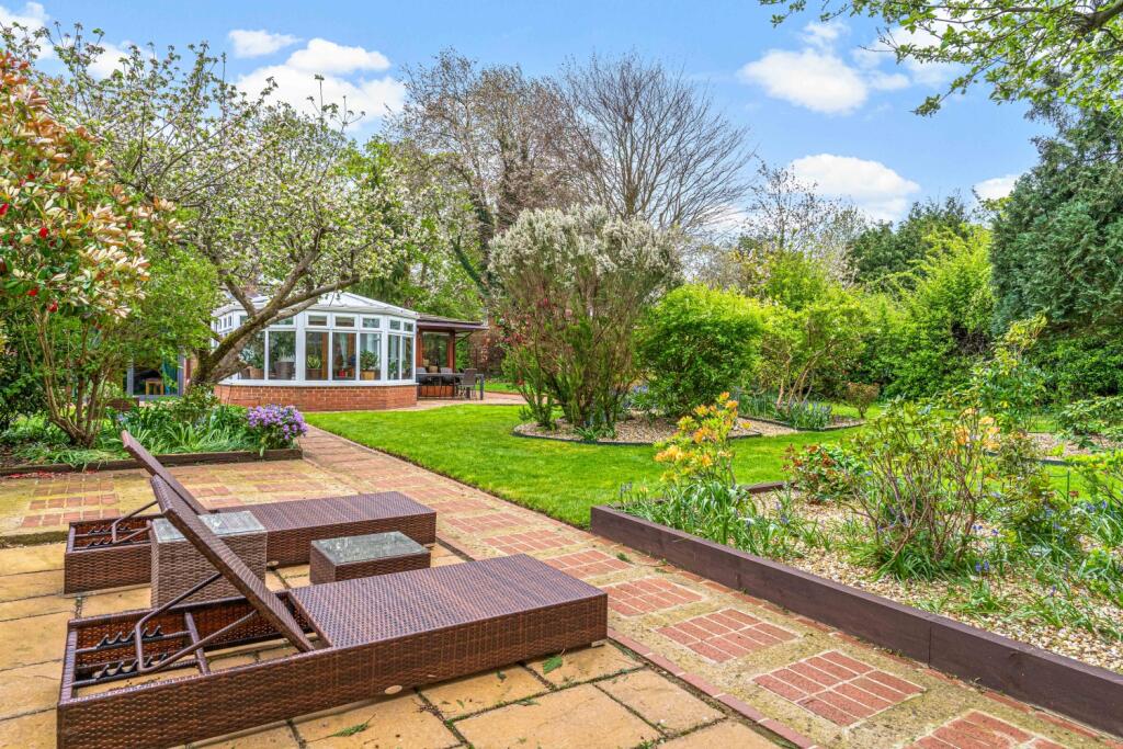 Additional image 8 of Digswell Park Road, Welwyn Garden City, Hertfordshire, AL8