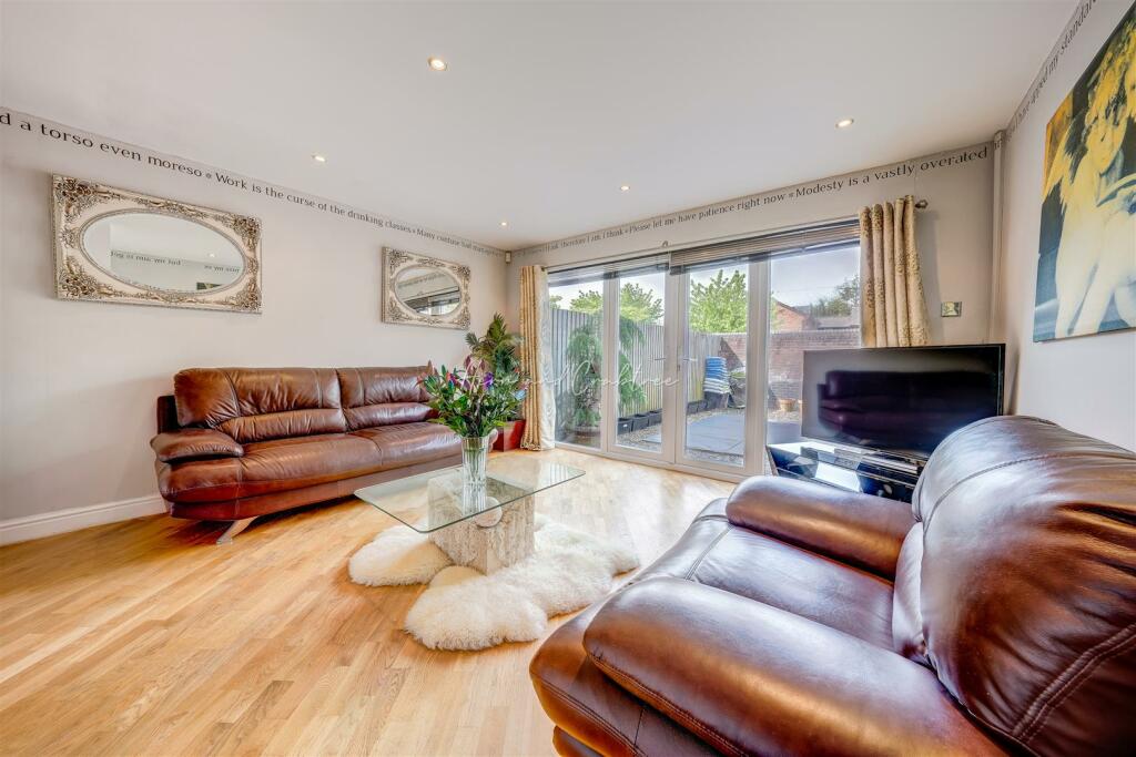 Additional image 4 of Schooner Way, Cardiff Bay