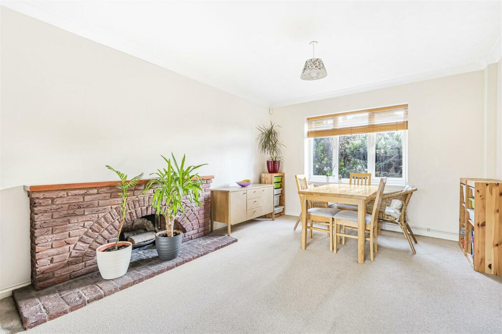 Additional image 5 of Harebell Close, Cambridge