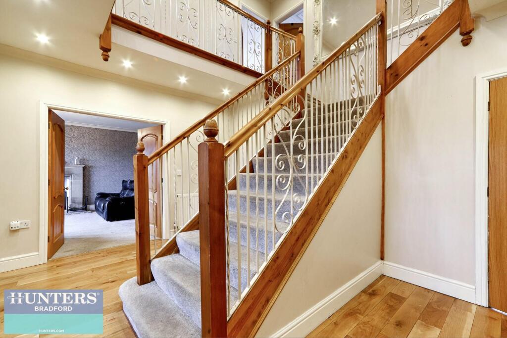 Additional image 29 of Stonelea, Whinney Hill, Bradford, BD4 8LU