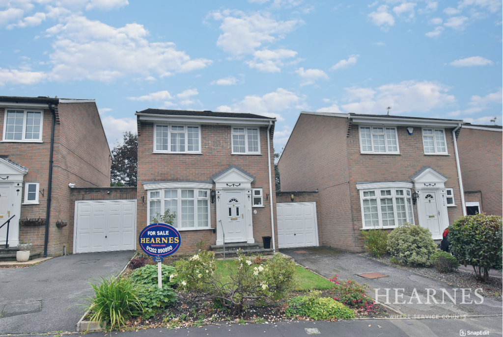 Primary image of Laburnum Close, Ferndown, BH22