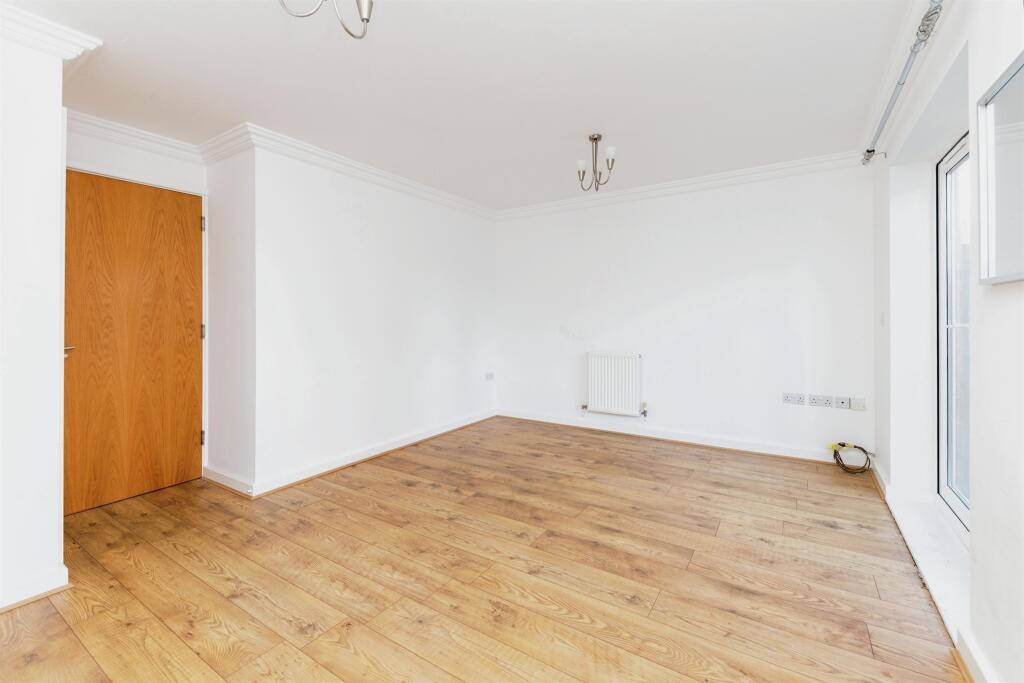 Additional image 6 of Langstone Ley, Welwyn Garden City