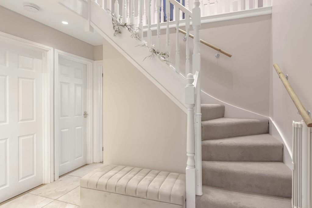 Additional image 10 of Giffords Way, Over, CB24