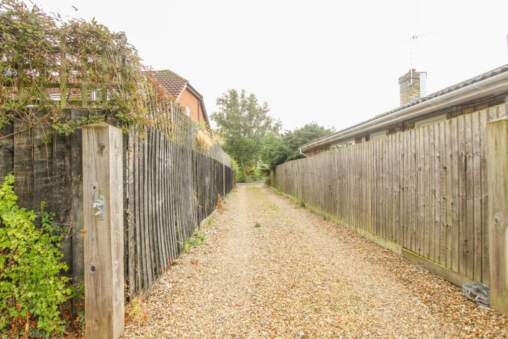 Additional image 20 of West Drive, Highfields Caldecote, Cambridge