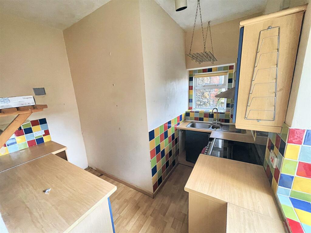 Additional image 6 of Elmhyrst Road, Weston super mare