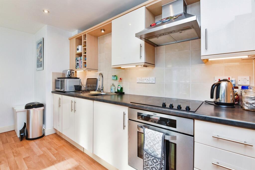 Additional image 5 of Ushers Court, TROWBRIDGE