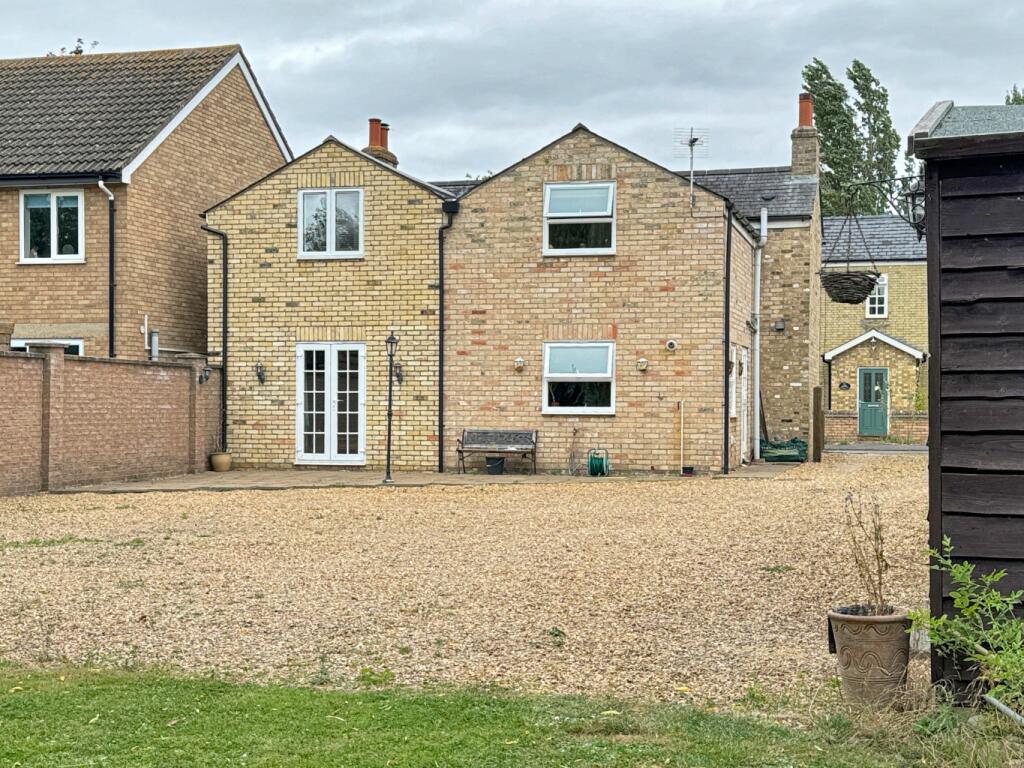 Additional image 19 of High Street, Over