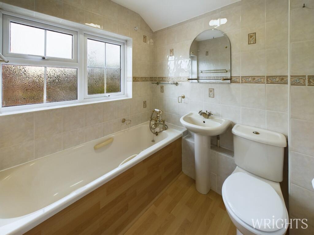 Additional image 10 of Howlands, Welwyn Garden City, AL7