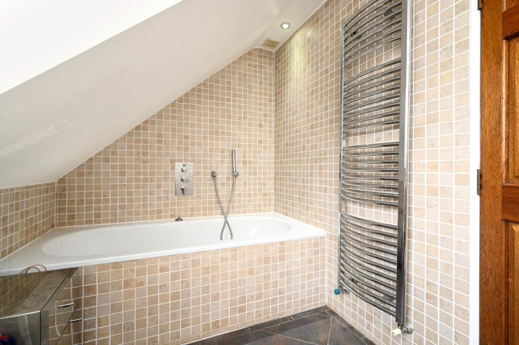 Additional image 27 of The Droveway, Hove