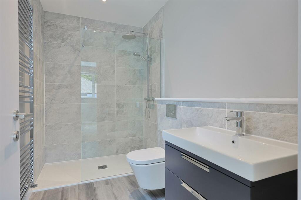 Additional image 14 of Russell Drive, Little Thetford