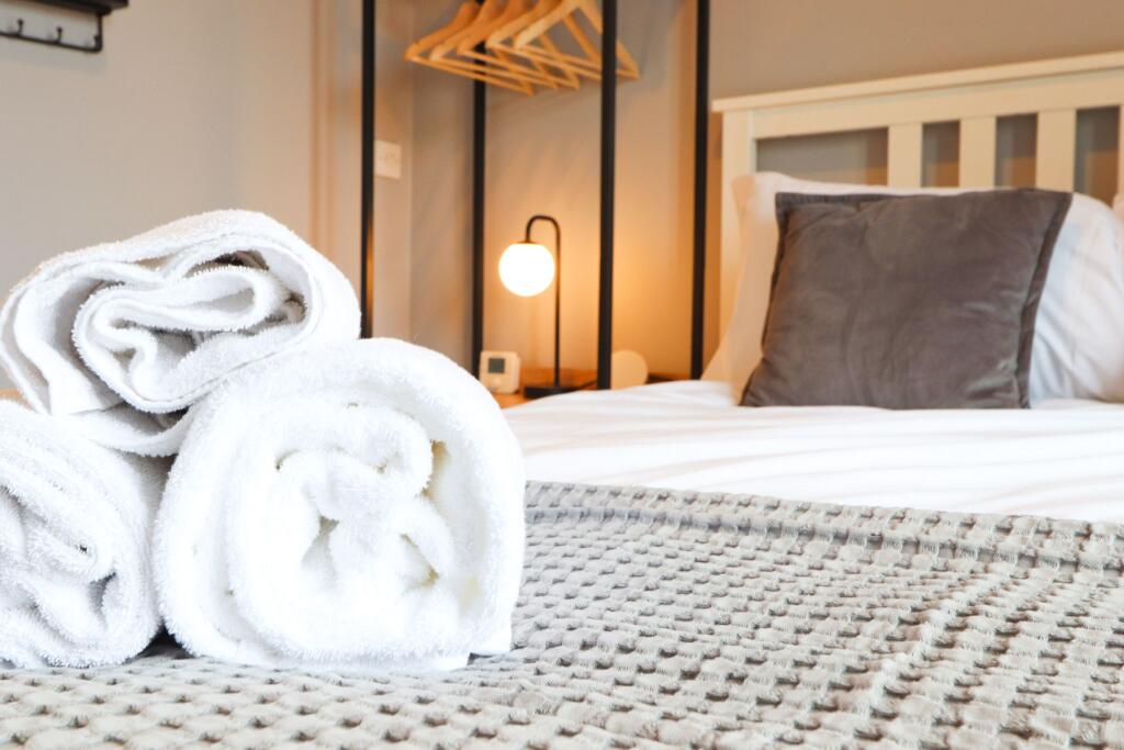 Additional image 5 of Flat 3 ,  Knowle Road, Bristol