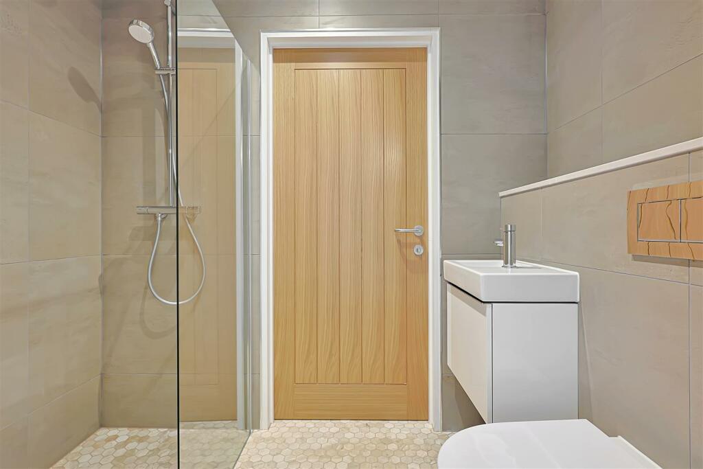 Additional image 12 of Station Road, Histon