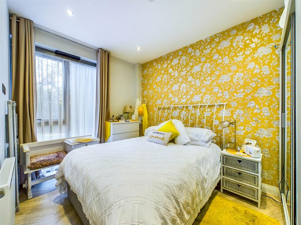 Additional image 7 of Somerford Road, Christchurch, Dorset, BH23