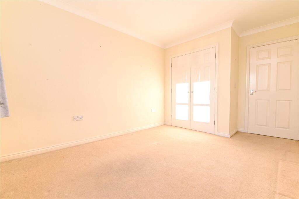 Additional image 7 of Jasmine Court, Whitefield Road, New Milton, Hampshire, BH25