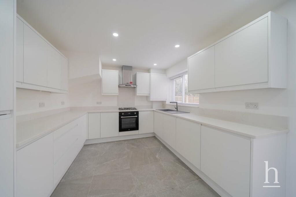 Additional image 16 of Kings Drive, Thingwall, CH61