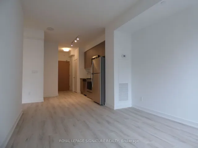 621 Sheppard Ave Unit 527