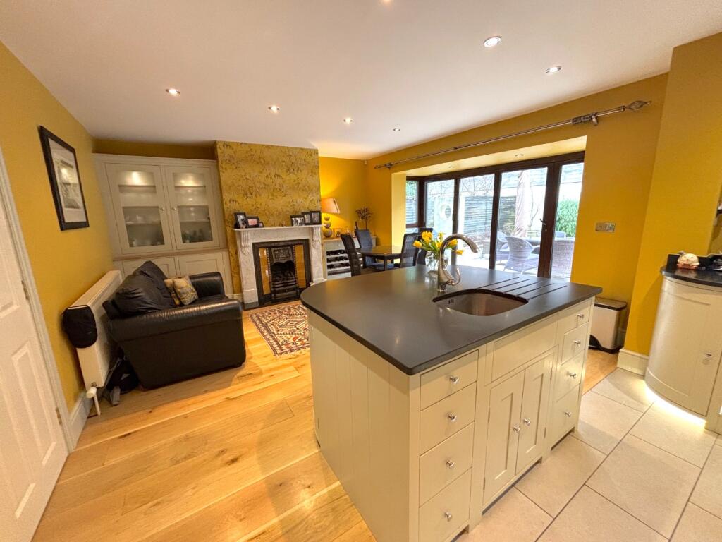 Additional image 6 of The Granary, High Street, Oakhill