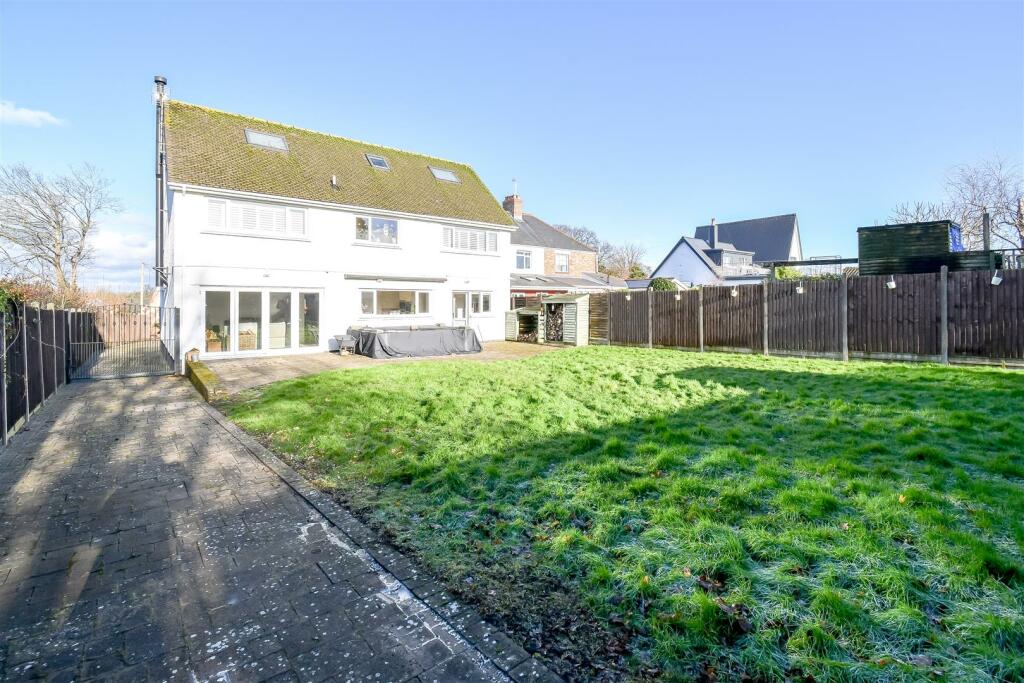 Additional image 18 of Highlight Lane, Barry