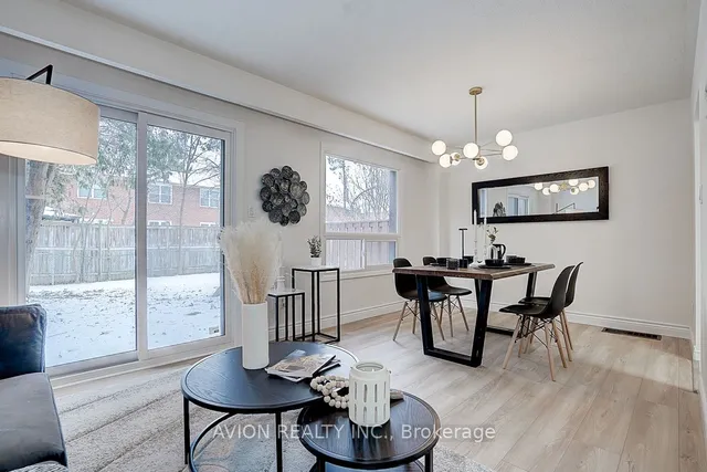 Additional image 21 of 250 Sprucewood Crt