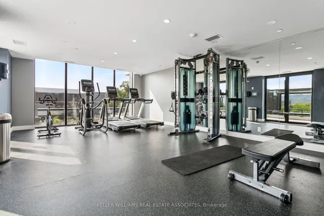 Additional image 29 of 15 Queen St Unit 1814