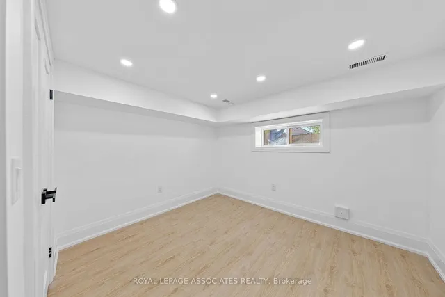 Additional image 33 of 192 Tower Dr