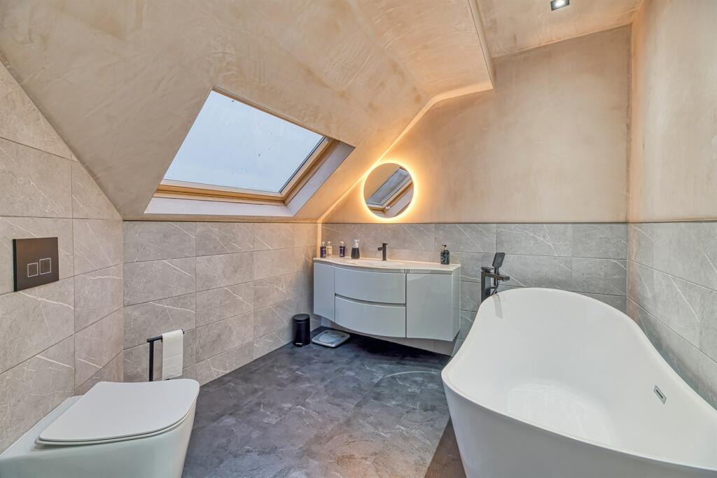 Additional image 18 of Marsh Lane, Elton, Chester