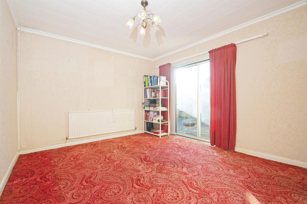 Additional image 10 of West Park Drive, Porthcawl