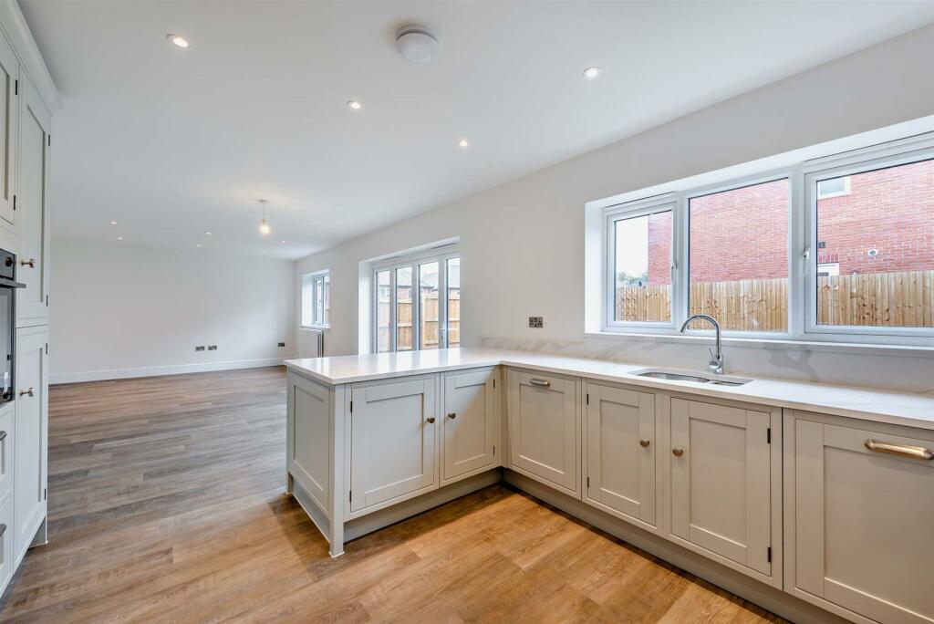 Additional image 6 of Townsend Way, Christleton, Chester