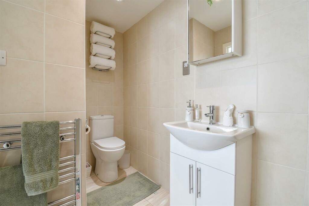 Additional image 12 of Highlight Lane, Barry