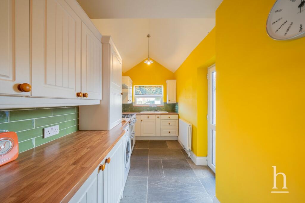 Additional image 8 of South View, Bromborough Pool, CH62