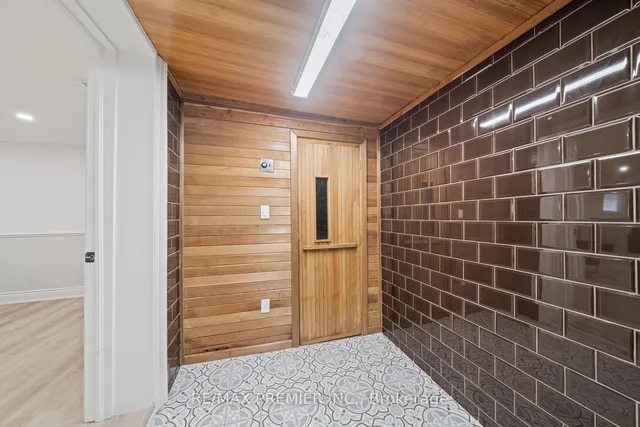 Additional image 34 of 10 Frankfort Ave