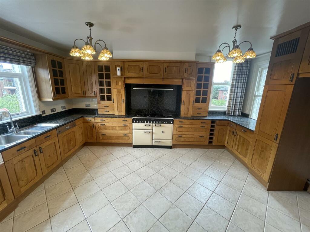 Additional image 7 of 14 South Drive, Heswall, Wirral