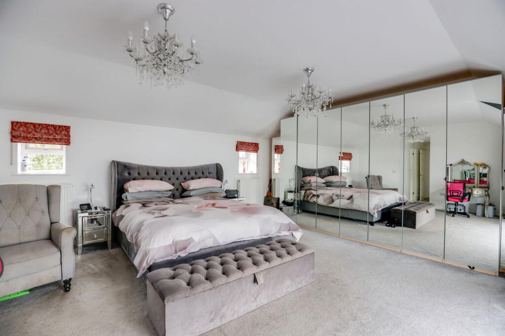 Additional image 18 of Whitcliffe Drive, Penarth